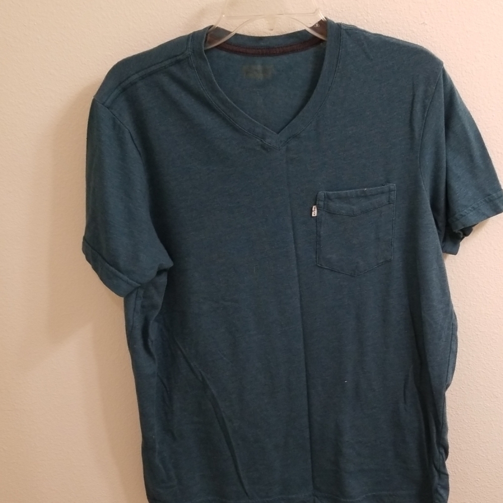 Levi's blue t shirt